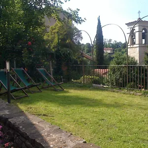 4* Couette-café Entro Le Mura