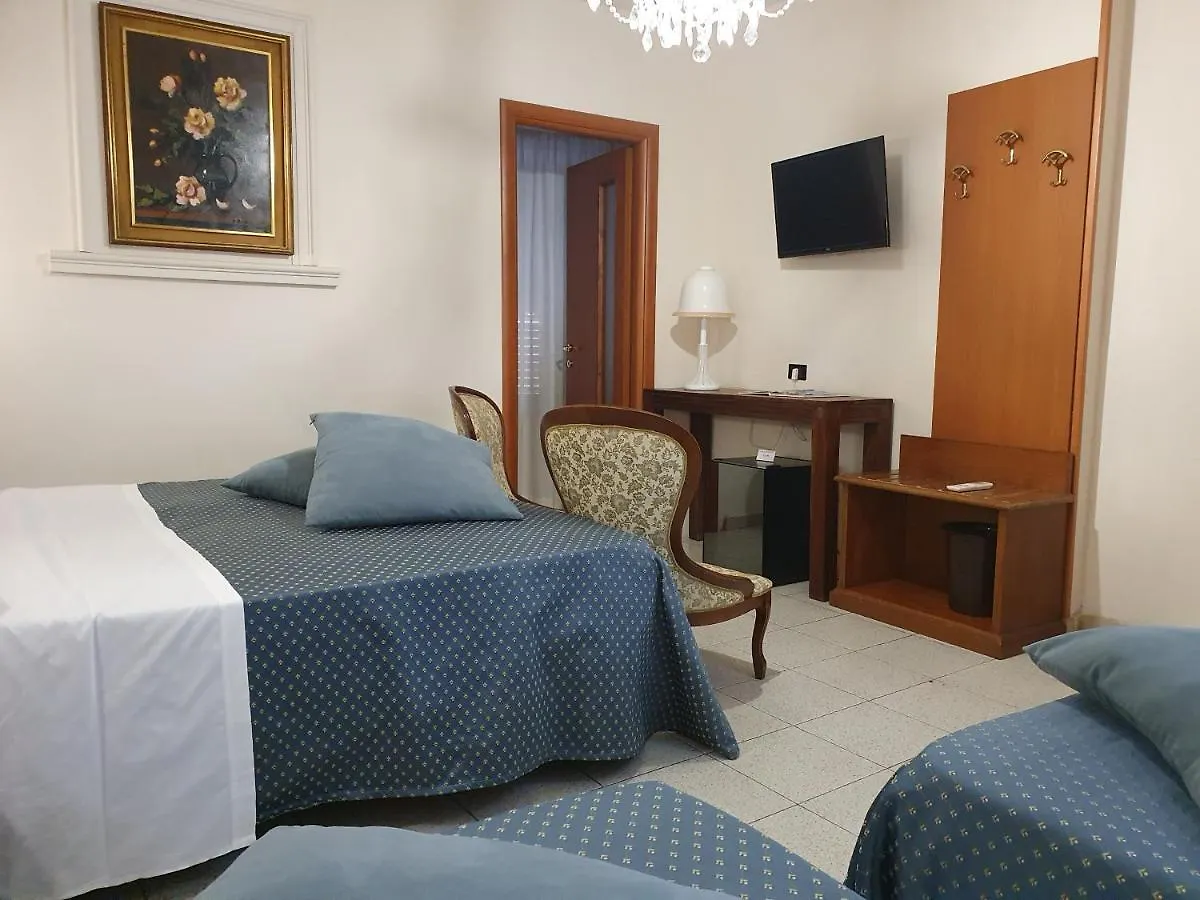 Hotel San Giorgio Bergamo 3*,  Italy